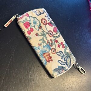 HOBO tapestry pattern leather Beige Floral Canvas Zip Key & glasses/ Card Holder